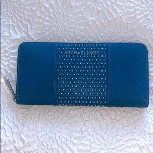 NTW Michael Kors Wallet